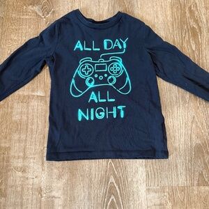 Little kids Old Navy Gamer T-shirt Size 6-7